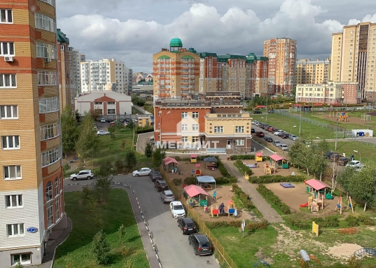 сады № 168 , "Радуга" , Лицей № 121 по ул. А.