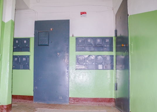 В квартире требуется косметический ремонт.