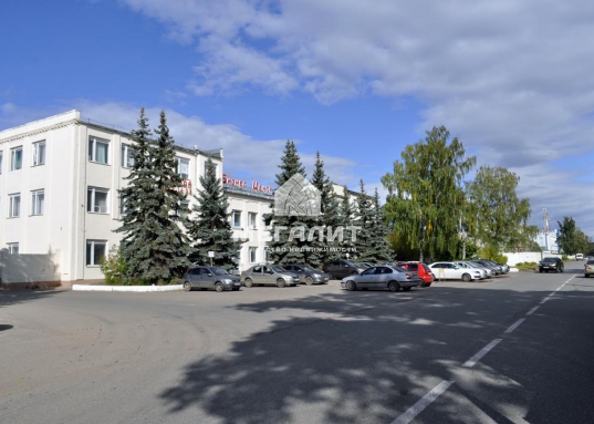 Продам Бизнес Центр с большой парковкой в Казани