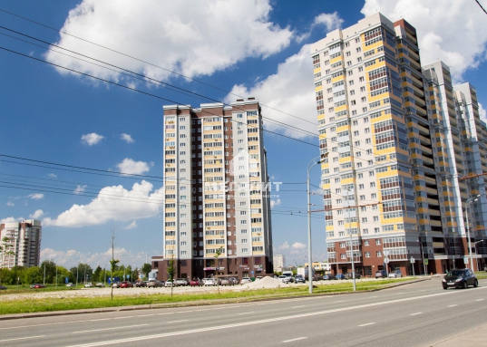 Продается комфортная трехкомнатная квартира в ЖК «Казань XXI век», в строящемся доме по ул.А.Камалеева.