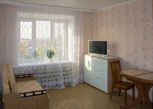 Продам комнату со статусом квартиры, в Приволжском районе.