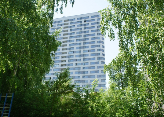 ЖК Clover house - сданный дом с необычным современным фасадом, расположен на возвышенности в самом центре Казани, что создает прекрасные видовые характеристики даже для квартир на невысоких этажах.