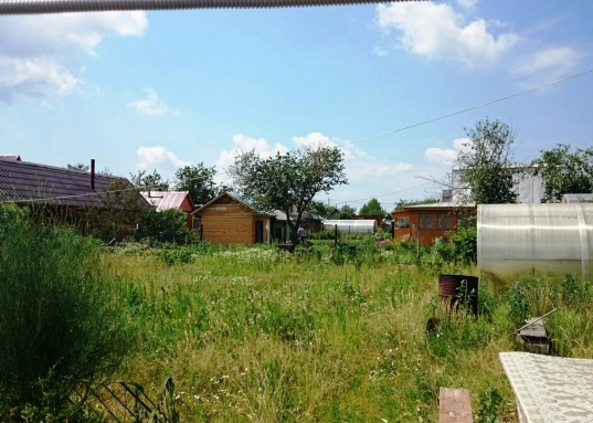 Дом двухэтажный 45 кв. м.: первый этаж сруб (4х4), второй этаж щитовой.