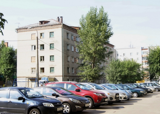 Квартира не угловая, с современным качественным ремонтом, удачной планировкой.