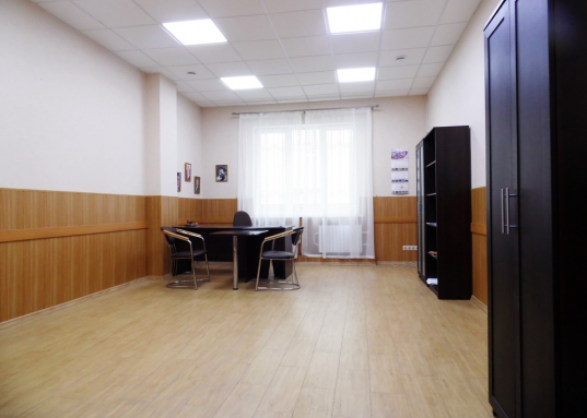 Продается современный офис с арендаторами, в самом сердце исторической части Казани, на одной из самых престижных улиц.