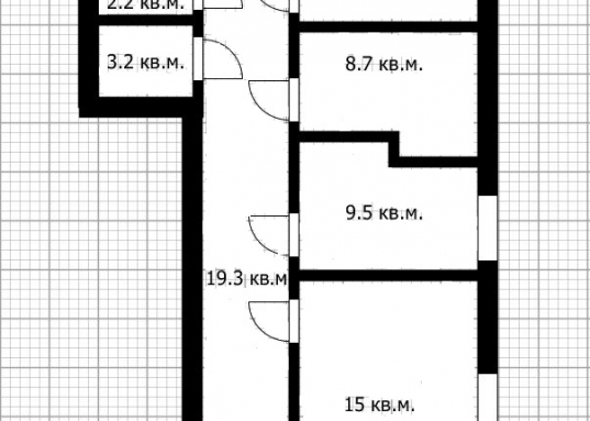 Офисное помещение площадью 81.7 кв.м. расположено на первом этаже жилого многоквартирного дома улучшенной планировки по адресу: ул. Волочаевская д.6.