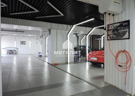 Это объект с прекрасной локацией: он находится в центре города, по адресу ул. Московская,22.