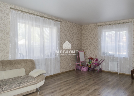 На продажу представлен жилой коттедж, расположенный в Советском районе, в престижном посёлке "Вознесенское".