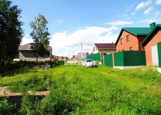 Продается земельный участок площадью 5,77 соток, в Советском районе Казани - поселке Салмачи, по ул. Лейсан.