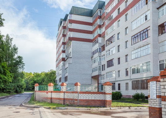 Потрясающий вид, открывающийся из окон, также не разочарует Вас.