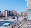 Может быть использовано как готовый арендный бизнес. <br /> <br />Обращаем ваше внимание, что помещение расположено в современном здании делового центра премиум-класса (статус нежилое), построенного на основе монолитного каркаса, с надежными инженерными коммуникациями, изящно и органично вписанном в архитектуру деловой и культурной жизни города.