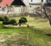 Спокойствие района, удобство транспортной развязки и наличие всех необходимых условий делают данное предложение особенно привлекательным.<br /><br /><strong>О сделке:</strong><ul><li>Один взрослый собственник</li><li>Без обременений</li><li>Без занижений и детских долей</li></ul> Документы готовы, быстрый выход на сделку<br /><br />Не упустите шанс стать владельцем уникального земельного участка в городе с готовой инфраструктурой и ухоженным садом!