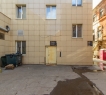 <strong>г. Казань, Вахитовский район</strong><br /><strong>ул. Яхина, 8</strong><br /> <br />Торгово-офисные помещения<ul><li>Месторасположение: 1 линия по ул. Саид-Галеева.