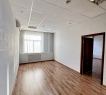 Светлый офис состоит из 3-х кабинетов и собственного сан.узла.