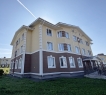 ПРОДАЕТСЯ:<br />Прocтopнaя и свeтлaя 1-кoмнaтнaя квартира, переделанная в 2-двухкомнатную в ЖК «Свeтлый» нa 3/3<br />этaжнoгo дoмa пo улице 4-й Квaртал, д. 5.