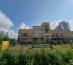 Свое парковочное место уже входит в стоимость аренды, шлагбаум.<br /><br />МЫ ПРОВЕРИЛИ КВАРТИРУ ,ЧТО В НЕЙ ВСЁ ХОРОШО,СОБСТВЕННИК НАДЁЖНЫЙ.<br /><br />ФОТОГРАФИИ НАСТОЯЩИЕ- МЫ ИХ СДЕЛАЛИ САМИ.<br /><br />Новая квартира улучшенной планировки, техника вся имеется (два телевизора, холодильник, стиральная машина, бойлер, кондиционер, велотренажер, камин).<br /><br />В шаговой доступности продуктовые магазины, поликлиника, аптеки, садик, престижная школа "Адымнар", парк "Стамбул", река Казанка и иные объекты инфраструктуры.