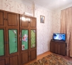 Продается комната в коммунальной 4-комнатной квартире в 3х-этажном кирпичном доме (Сталинка).