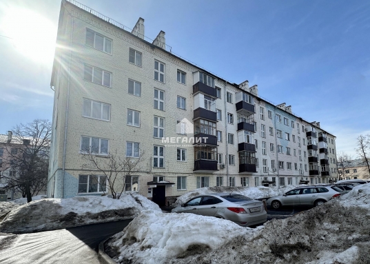 Адрес: ул. Олега Кошевого, дом 4а, Количество комнат: 1, Общая площадь: 30 м<sup>2</sup>, Жилая площадь: 16 м<sup>2</sup>, Площадь кухни: 6 м<sup>2</sup>, Этаж: 2/5, Тип дома: Кирпичный, Район: Авиастроительный