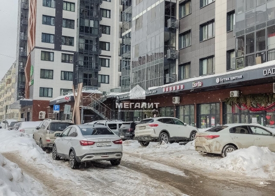 Сдается в аренду помещение с отдельным входом  в новом ЖК!