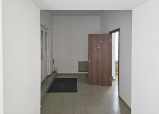 Помещение на 1 линии с 3 входными группами