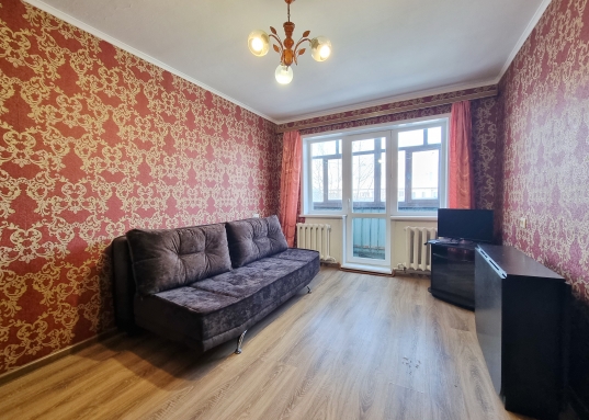 Сдам квартиру возле метро "Яшьлек"