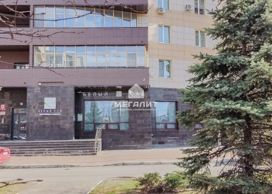 Помещение на 1-й линии в ЖК "Столичный" - в аренду!