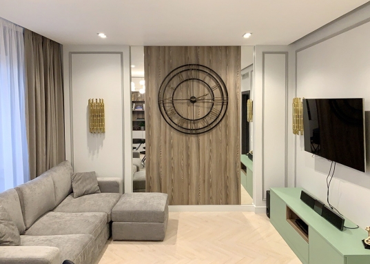 Продам квартиру в доме с бассейном