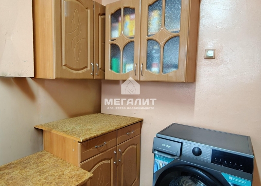 У нас есть отличное предложение в Советском районе г.Казани по улице Мамадышский тракт дом 36 – просторная 2-комнатная квартира вторичного жилья на 2 этаже 7-этажного дома с общей площадью 30.40 кв.м. Это очень экономичный вариант, который подойдет как для семей с детьми, так и для молодых людей.