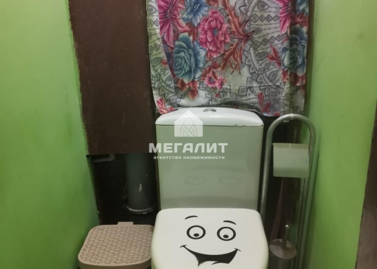Самая адекватная цена для комнаты которую можно переделать под полноценную квартиру.