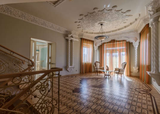 <p><span style="font-size:16px;"><strong>Роскошный особняк в престижном районе Казани: жизнь на высшем уровне</strong></span></p><em>Откройте для себя мир комфорта и статуса — купите великолепный кирпичный особняк в посёлке Кояшлы (Приволжский район г. Казани).