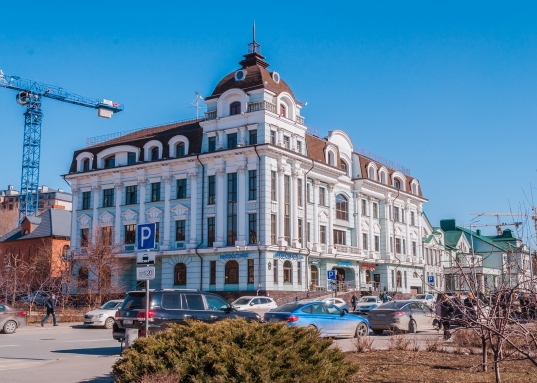 Адрес: ул. Петербургская, дом 37, Общая площадь: 486,4 м<sup>2</sup>