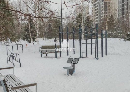 Поможем одобрить ипотеку и застраховаться под низкий %, работаем с материнским капиталом и с военной ипотекой.