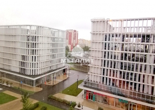 Адрес: ул. Петра Полушкина, дом 4, Количество комнат: 1, Общая площадь: 37 м<sup>2</sup>, Жилая площадь: 18 м<sup>2</sup>, Площадь кухни: 10 м<sup>2</sup>, Этаж: 6/17, Тип дома: Кирпичный, Район: Советский