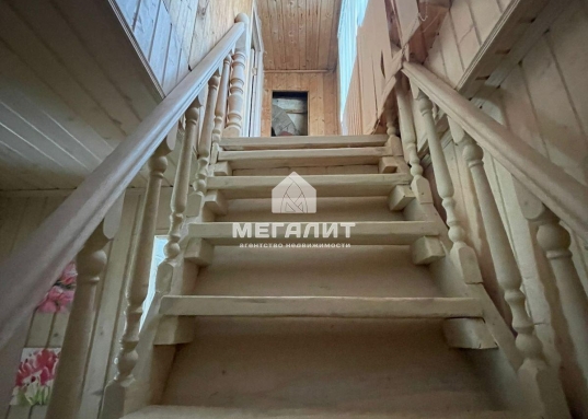 Дача около реки и в окружении соснового леса!