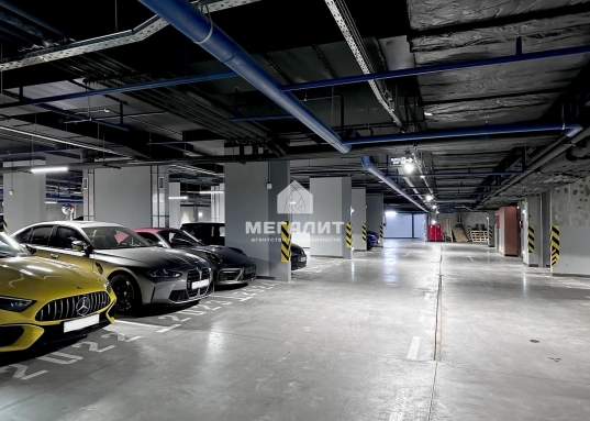 Адрес: ул. Алексея Козина, дом 9, Количество комнат: 2, Общая площадь: 48 м<sup>2</sup>, Жилая площадь: 12 м<sup>2</sup>, Площадь кухни: 16 м<sup>2</sup>, Этаж: 5/21, Тип дома: Кирпичный, Район: Ново-Савиновский