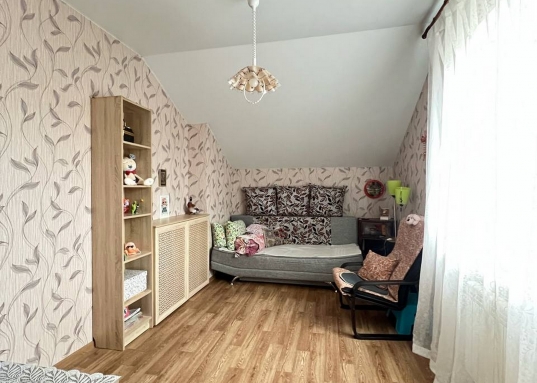 Звоните сейчас и узнайте все подробности!<br /><br />Рядом поселки: Кызыл-Байрак, Нариман, Ташевка, Ключищи, Нижний Услон, Теньки, Лабышка, Гребени, Матюшино.<br /><br />Возможен обмен, торг, ипотека.<br />​​​​​​​<br /><strong>С уважением, ваш гид в мире недвижимости, Ольга Валиуллина.<br />АН «МЕГАЛИТ» основано в 2004 году.