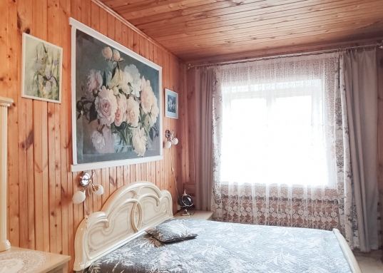 Отличный дом с гаражом, баней и беседкой в с. Столбище!