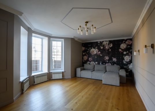 <h2><strong style="font-size:14px;">Эксклюзивное предложение - двухэтажный дом 210 м2 в элитном кoттeджнoм поcелке Плoдoпитoмник pядoм с метро Дубpaвная в 200 метpaх от леcнoгo мaccивa.</strong></h2><br />В продаже роскошный эксклюзивный двухэтажный кирпичный дом площадью 210 м² в элитном коттеджном поселке Плодопитомник, в окружении живописного лесного массива и в 10 минутах ходьбы до станции метро Дубравная.