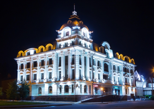 Помещение на первом этаже, первой линии, в самом центре Казани!