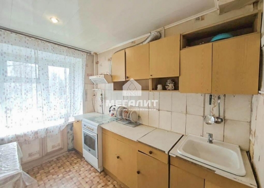 Адрес: ул. Ямашева пр-кт, дом 15к1, Количество комнат: 2, Общая площадь: 38.8 м<sup>2</sup>, Жилая площадь: 22.7 м<sup>2</sup>, Площадь кухни: 7.2 м<sup>2</sup>, Этаж: 2/9, Район: Ново-Савиновский