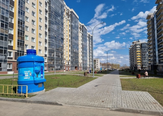 Новая квартира, ни разу не сдавалась.