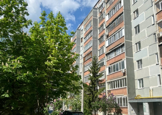 Адрес: ул. Рихарда Зорге, дом 82, Количество комнат: 1, Общая площадь: 33 м<sup>2</sup>, Жилая площадь: 18 м<sup>2</sup>, Площадь кухни: 6 м<sup>2</sup>, Этаж: 3/9, Тип дома: Панельный, Район: Приволжский