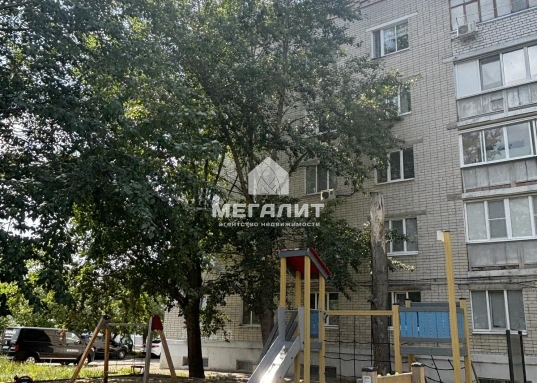 Продается квартира-студия рядом с метро!