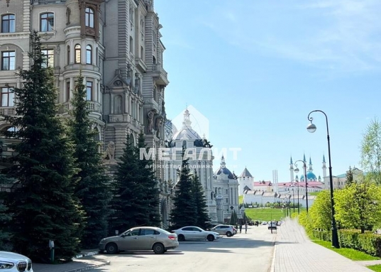 Квартира общей площадью 264,4 кв.м ( без учета летних неотапливаемых помещений) расположена на 7-8 этаже и имеет идеальную планировку!