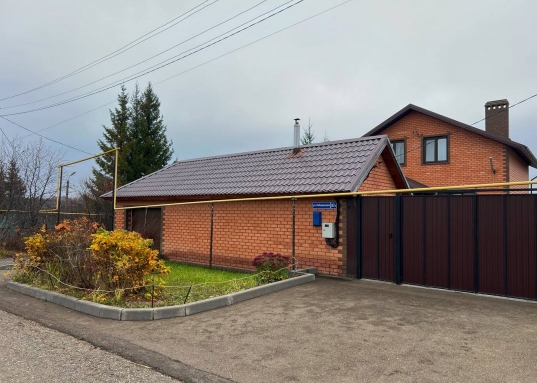 Звоните сейчас и узнайте все подробности!<br /><br />Рядом поселки: Кызыл-Байрак, Нариман, Ташевка, Ключищи, Нижний Услон, Теньки, Лабышка, Гребени, Матюшино.<br /><br />Возможен обмен, торг, ипотека.<br />​​​​​​​<br /><strong>С уважением, ваш гид в мире недвижимости, Ольга Валиуллина.<br />АН «МЕГАЛИТ» основано в 2004 году.