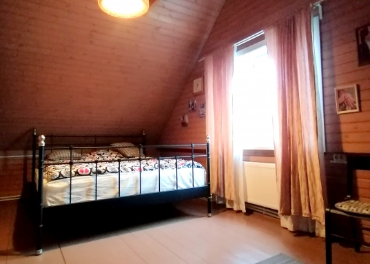 4 жилые комнаты, большая кухня-гостиная, просторный сан.