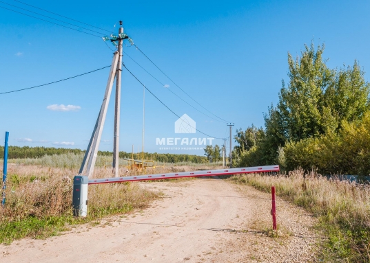 Продам участок у воды вблизи Тетеево-2
