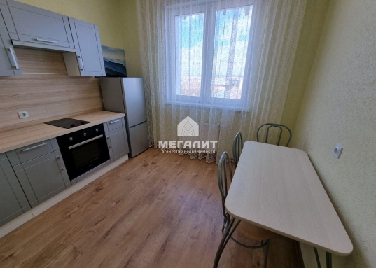 Адрес: ул. Тэцевская, дом 4А, Количество комнат: 2, Общая площадь: 50 м<sup>2</sup>, Жилая площадь: 30 м<sup>2</sup>, Площадь кухни: 9 м<sup>2</sup>, Этаж: 10/12, Тип дома: Кирпичный, Район: Авиастроительный