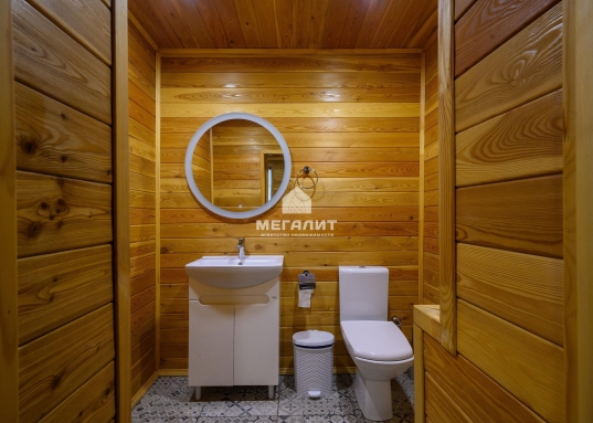 Этот банный комплекс - идеальное место для восстановления сил, снятия стресса и наслаждения моментами истинного блаженства.