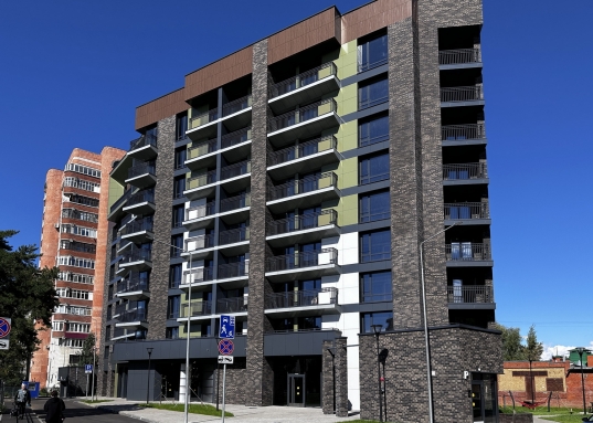 Адрес: ул. Хади Атласи, дом 30, Количество комнат: 1, Общая площадь: 38.38 м<sup>2</sup>, Жилая площадь: 21.68 м<sup>2</sup>, Площадь кухни: 5.57 м<sup>2</sup>, Этаж: 7/9, Тип дома: Кирпичный, Район: Вахитовский